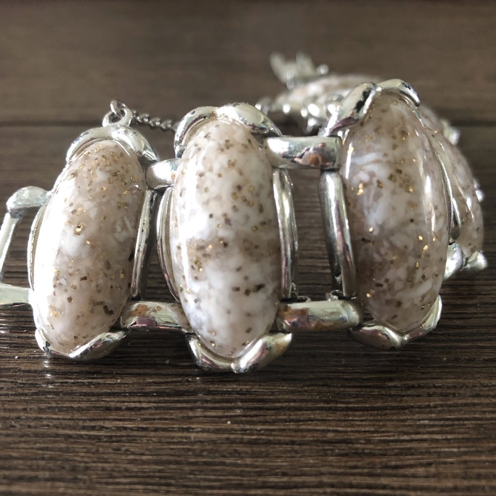 Vintage Sliver & white stone clip chain bracelet